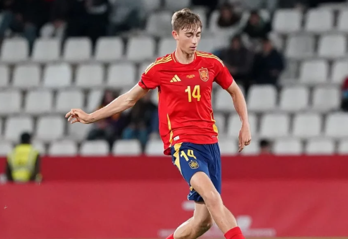 Bayern interesohet për qendërmbrojtësin spanjoll