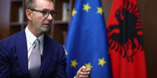 BE godet premtimet e Ramës: Korrupsioni po vret të ardhmen e vendit, mungon sistemi që bazohet te merita