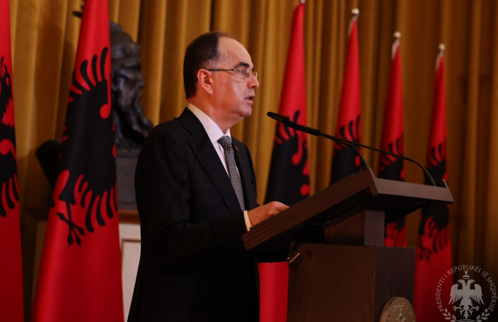 Begaj i uron fitoren kryeministrit të ri të Kanadasë: Punojmë së bashku për të forcuar marrëdhëniet midis dy vendeve