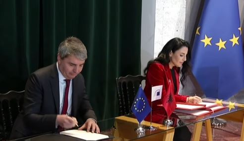 Belinda Balluku: “Një tjetër gur kilometrik u vendos për transportin hekurudhor dhe një hap më afër drejt Evropës”