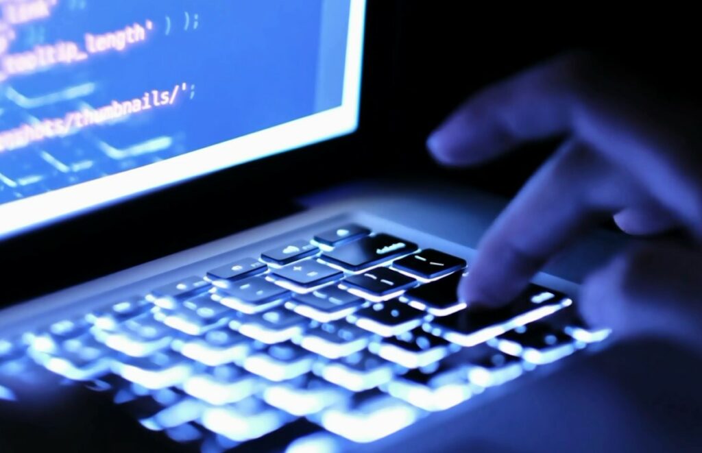 “Bëni kujdes!”, Autoriteti Kombëtar për Sigurinë Kibernetike: SMS në Whatsapp që po mashtron shqiptarët