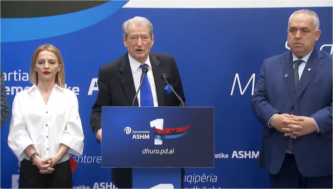 Berisha nga Lapraka: Çdo gjobë që është vendosur mbi ju, në datën 12 maj bëhet zero