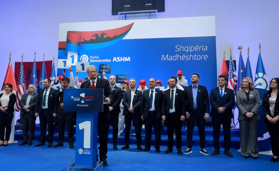 Berisha nga Pogradeci: Pas 11 majit dyfishojmë mbështetjen për arsimin dhe shëndetësinë, ulim me 40% çmimin e naftës