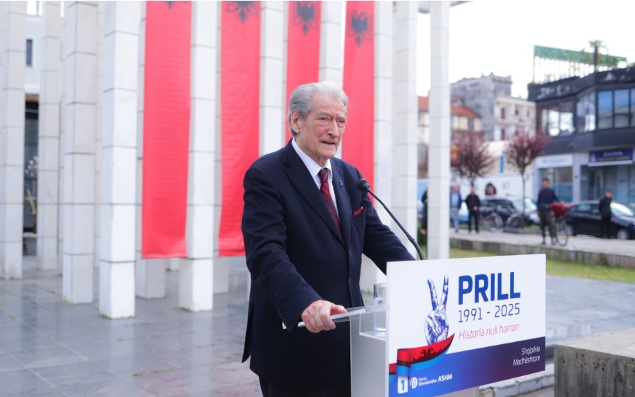 Berisha përkujton 2 prillin e martirëve të Shkodrës: Në 11 maj të kthejmë dritën e lirisë!