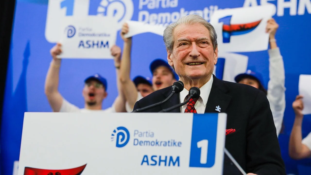 Berisha prezanton kandidatët në njësinë 5: Të shkolluar jashtë, u kthyen për të luftuar!