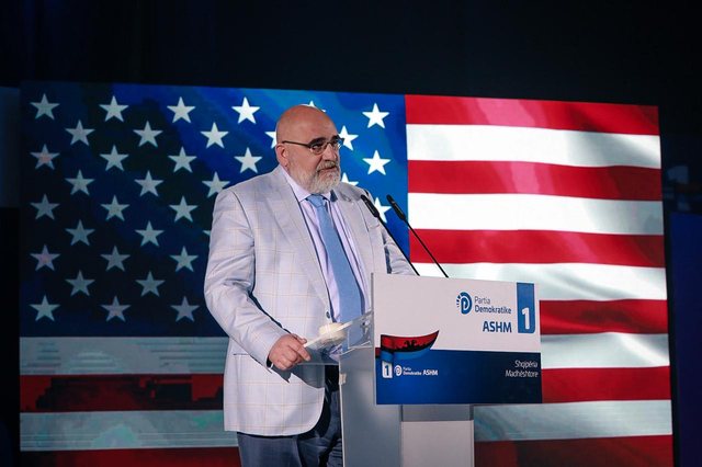 ‘Berisha, program si Regan dhe Trump’, LaCivita: Edi Rama dhe qeveria e tij, dështim i vërtetë