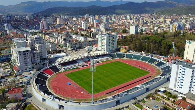 Bileta e 10-të Superiore, Tirana-Pogradeci në orën 18:00 në Elbasan