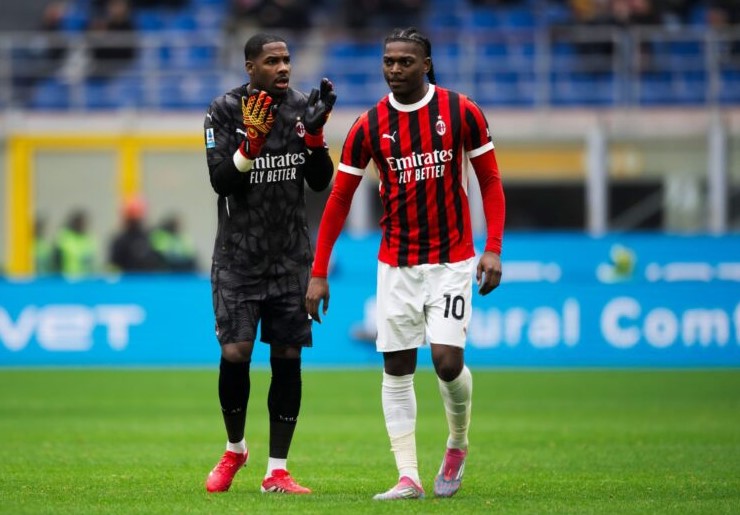 Derbi i Milanos “premton” spektakël, sot akti i parë i gjysmëfinalës së kupës së Italisë mes Milanit dhe Interit