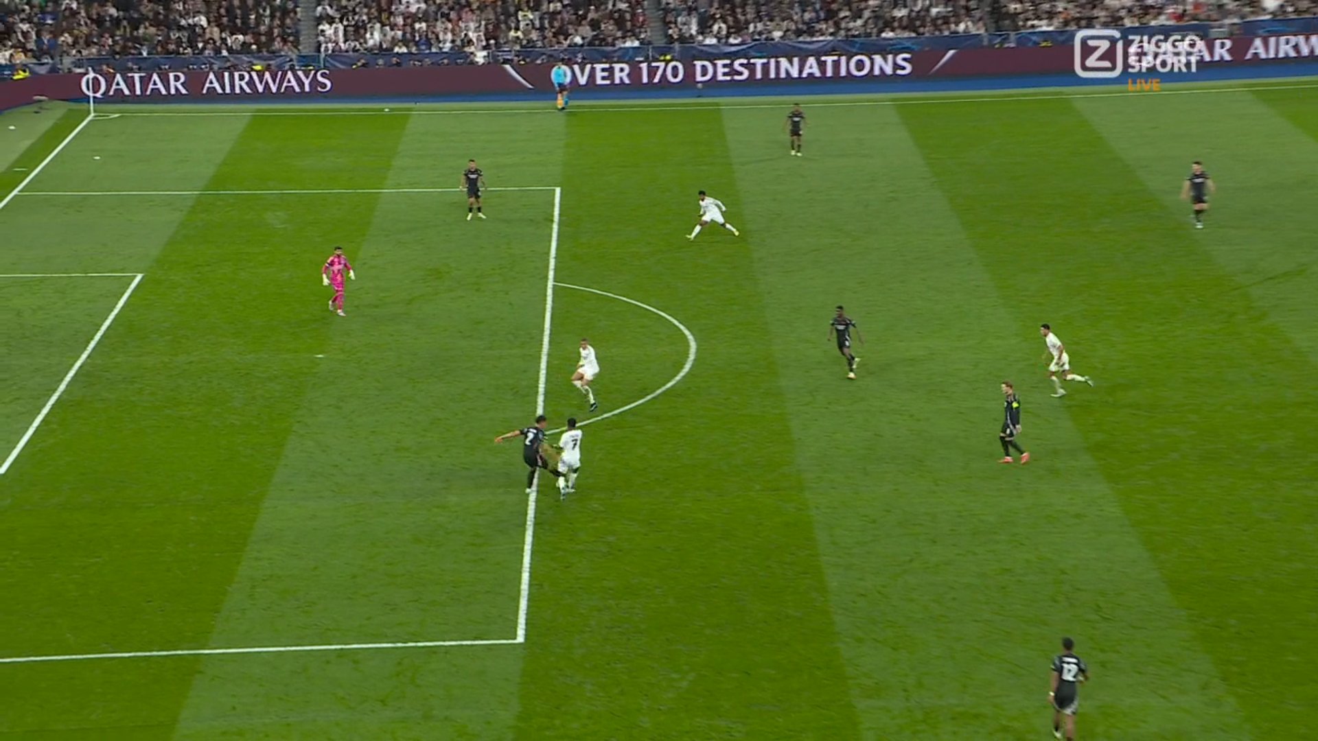 Dy gola për dy minuta në “Santiago Bernabeu”, Saka shlyen gabimin (video)