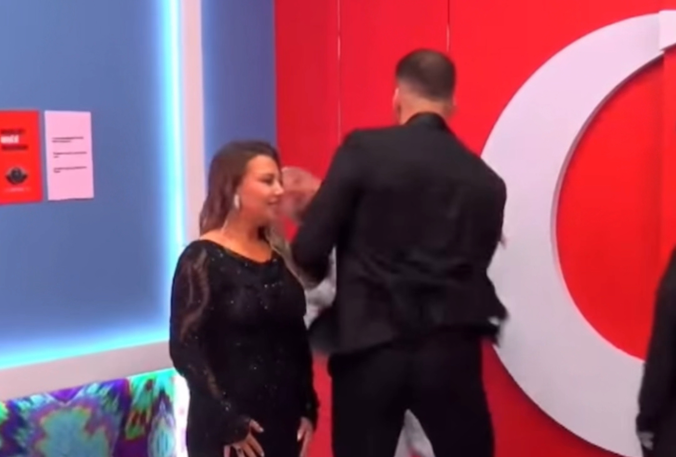 E PAprecedentë në BBVIP Albania! Jozi godet Gjestin në momentin e daljes nga shtëpia