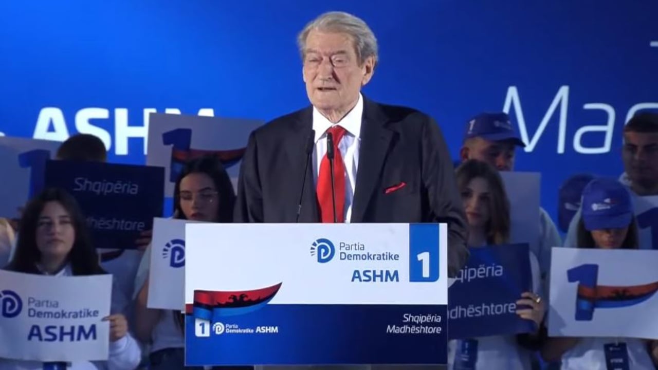 “E rrope këtë vend 12 vite me radhë”/ Berisha: Edi Rama populli të ka braktisur, e pa sheshin bosh