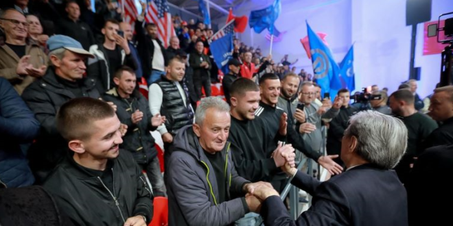 Edhe Pogradeci në këmbë/ Pritje madhështore për Berishën!