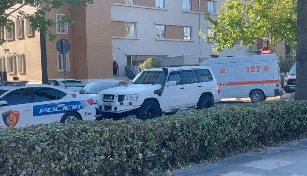 Ekzekutohet me tre plumba pranë banesës 58-vjeçari në Vlorë, ishte roje në një objekt në ndërtim