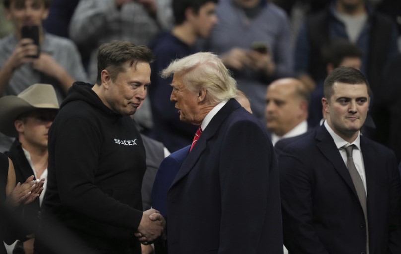 Elon Musk jep dorëheqjen, zbulohet çfarë tha Donald Trump
