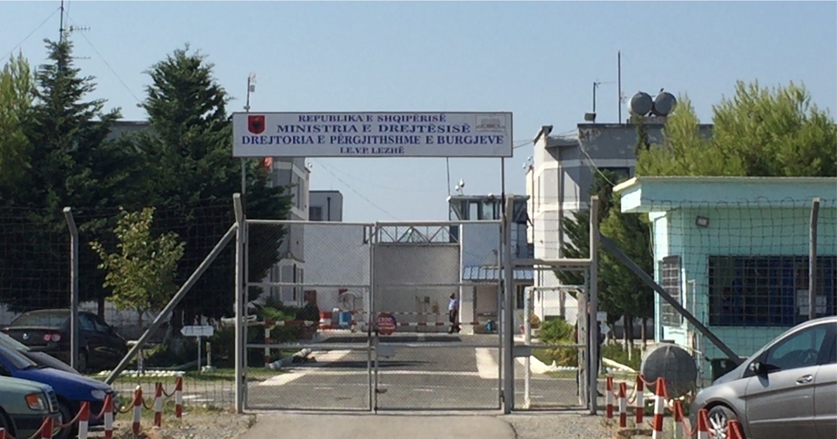 EMRI – Më shumë se 2 muaj në kërkim, kapet 49- vjeçari që u arratis nga burgu i Shenkollit…