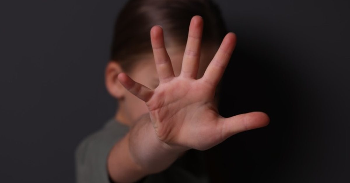 Europol ZBULON rrjetin e pedofilëve/ “Pornografi me të mitur”, arrestohet edhe një 29-vjeçar në Tiranë