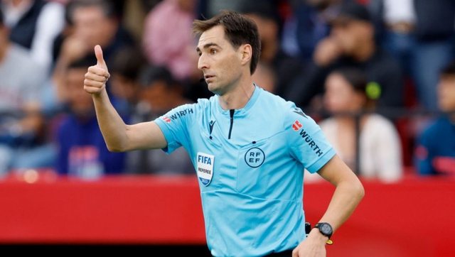 Finalja e Kupës së Mbretit mes Barcelonës dhe Real Madridit, zyrtarizohet gjyqtari