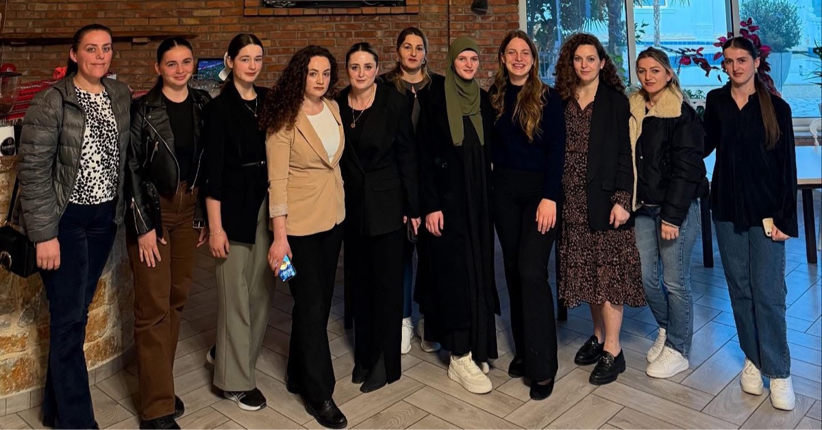 FOTO – “Postriba ka me pasë vemendjen teme”, Marjana Koçeku takime në trevën “Nderi i Kombit”…