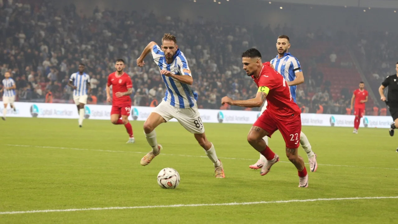 FSHF i mbyll stadiumin Vlorës, çfarë vendimi u mor për Tiranën pas fitores në derbi