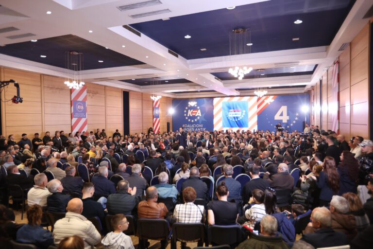 “Gjysmën e shokëve i ka te 7×7=313″/ Basha: Më 11 maj të korruptuarit le të qëndrojnë në shtëpi