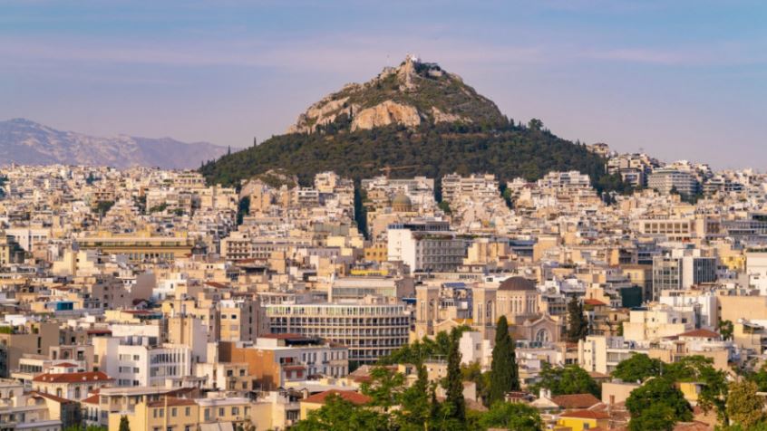 Greqia paralizohet nga greva 24-orëshe, punëtorët kërkojnë rritje pagash