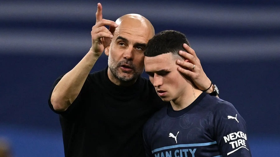 Guardiola denoncon me forcë fyerjet e turpshme ndaj nënës së Phil Foden në “Old Trafford”