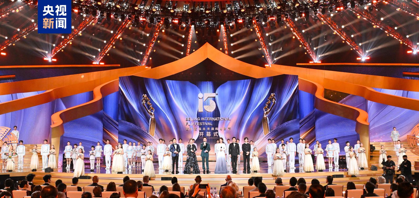 Hapet festivali ndërkombëtar i filmit me temë “Dritëhije të reja cilësore, bukuri harmonike për të gjithë”