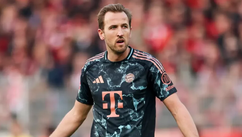 Harry Kane hedh posht zërat për një rikthim në Premier League