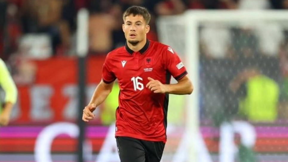 Hyri nga stoli në vendin e Ramadanit, trajneri në Serinë A duartroket Medon Berishën: Kishim nevojë për cilësi dhe bëri ndeshje të mirë