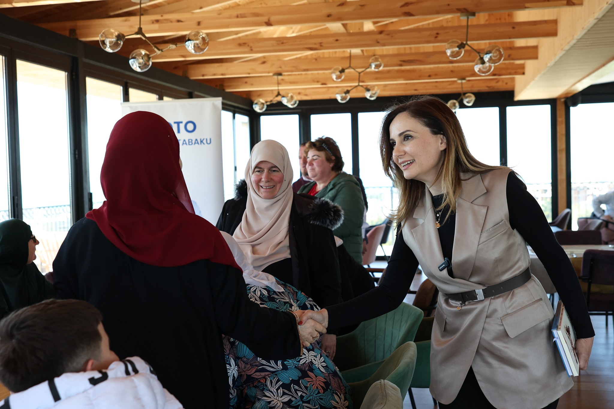 Jorida Tabaku: Gratë janë shtylla e një shoqërie të qëndrueshme dhe fuqizimi i tyre është çelësi për një shoqëri më të drejtë