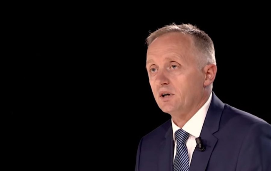 ‘Kafshët nuk e votojnë të padobishmin’/ Dërvishi: Ujqit nuk lejojnë kurrë që t’u prijë një idiot