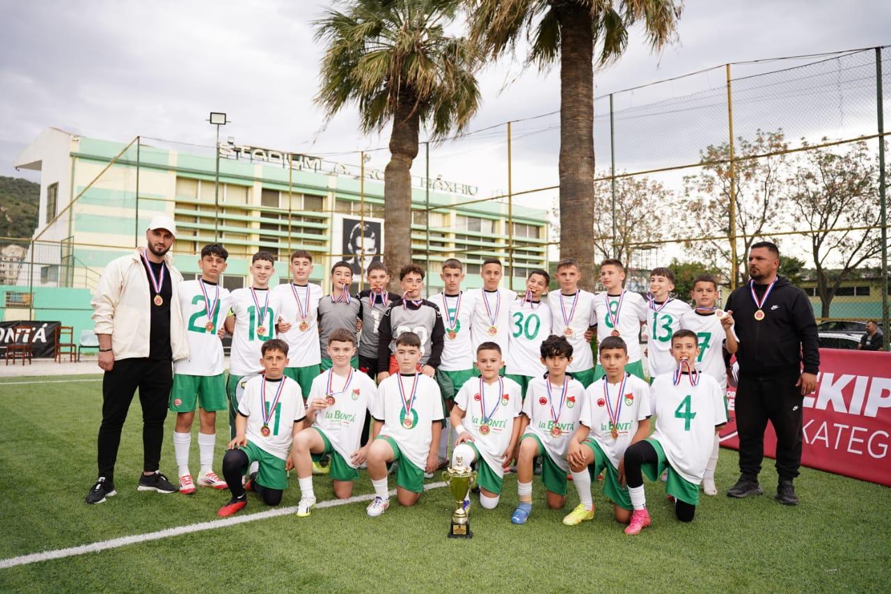 Kampionatet e moshave/ Lushnja shpallet kampion i Kategorisë së Parë U-13