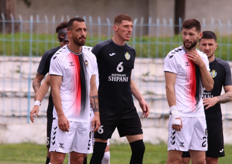 Kategoria e Parë si një film dramatik, Burreli për notën 10, Flamurtari dhe Besa e kthejnë në aromë Superiore