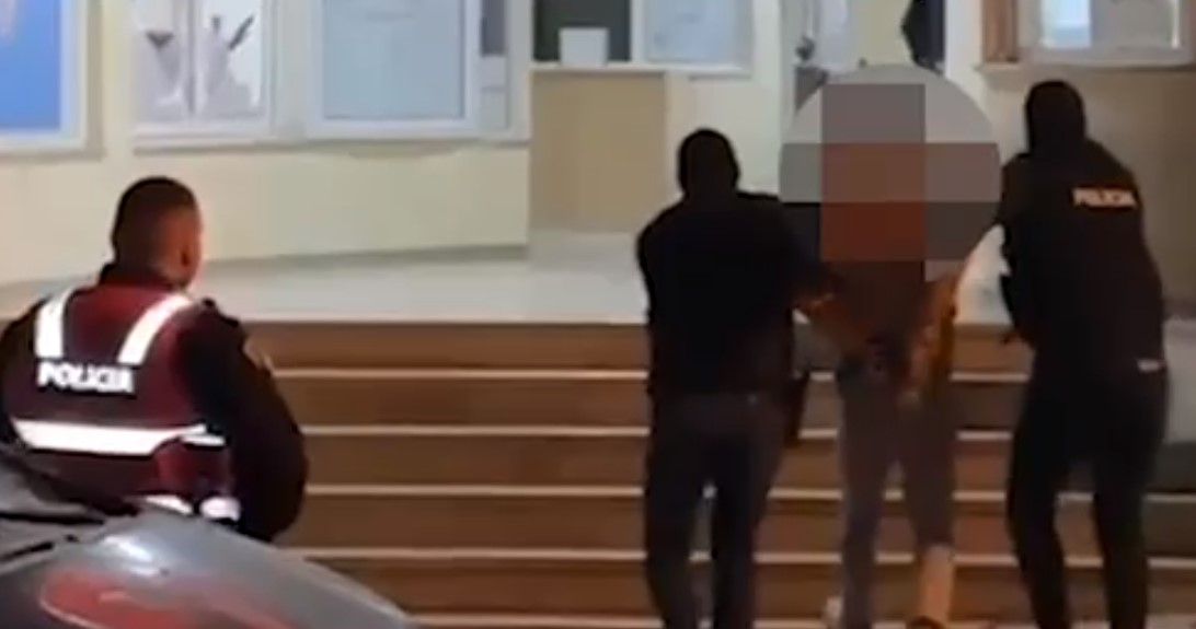 Kishte dalë nga shtëpia, kapet nga Policia dhe dërgohet në qeli