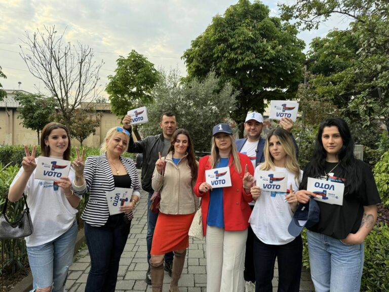 Klevis Balliu në njësinë 3 në Tiranë:  Në 100 ditët e para do të rrisim rrogat