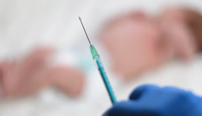 Koçiu: Vaksina, e vetmja mburojë e sigurt për të parandaluar përhapjen e fruthit