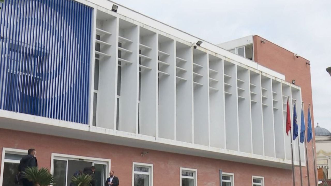 Kontrata e lobimit të PD në “skaner”, ekspertët analizojnë marrëveshjen 6 milionë dollarëshe me kompaninë amerikane