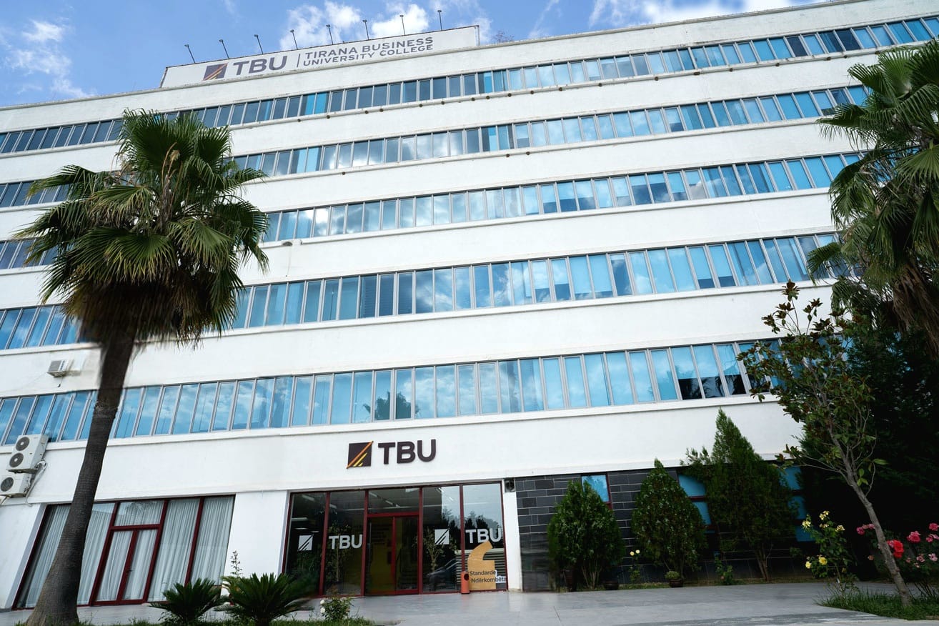 Kontributi Sociologjik i Tirana Business University