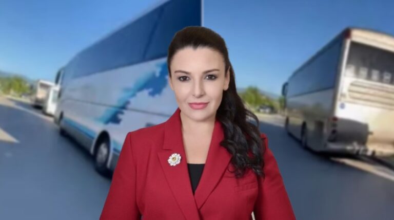 ‘Krushq të sjellë me 15 autobusë nga Tirana’, Bardhi publikon videon nga Fieri: Balluku gënjen veten
