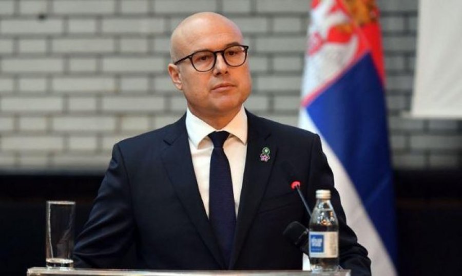 Kryeministri i përkohshëm i Serbisë: Jemi shumë pranë formimit të qeverisë së re, por nuk përjashtohet as mundësia e zgjedhjeve