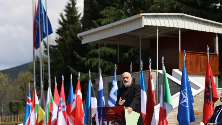 Kryeministri Rama: Forcat e Armatosura do kenë pagën sa mesatarja e rrogave të NATO-s!