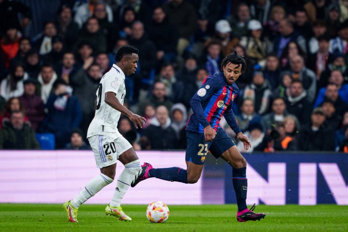 Kupa e Mbretit ciklon finalen Real-Barça, Milan- Inter shtyjnë kualifikimin