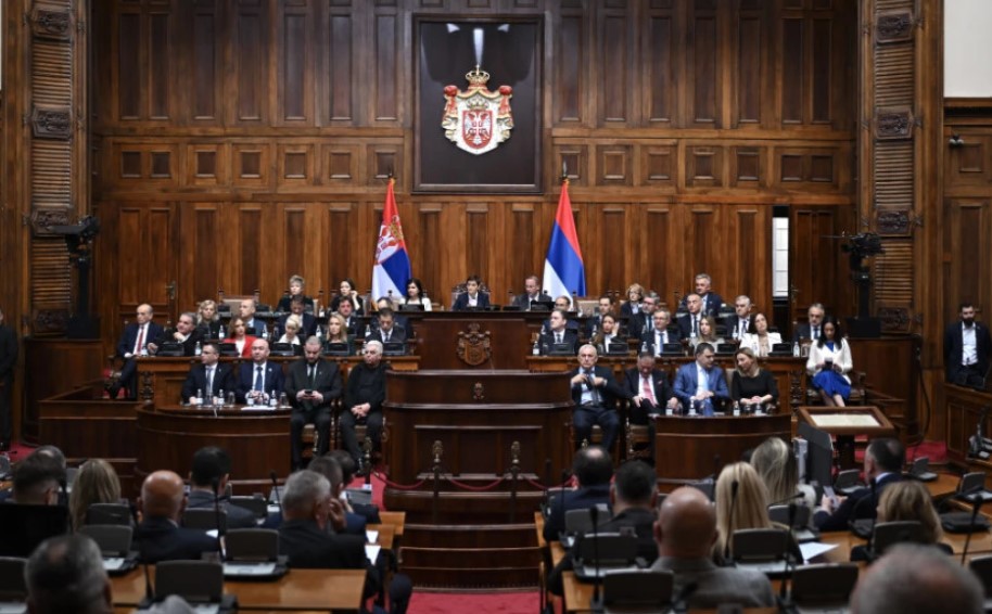 Kuvendi i Serbisë zgjedh Qeverinë e re