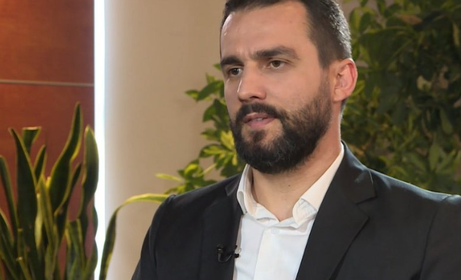 Lapaj: Nëse nuk marrim grup parlamentar në 11 maj, quhet dështim