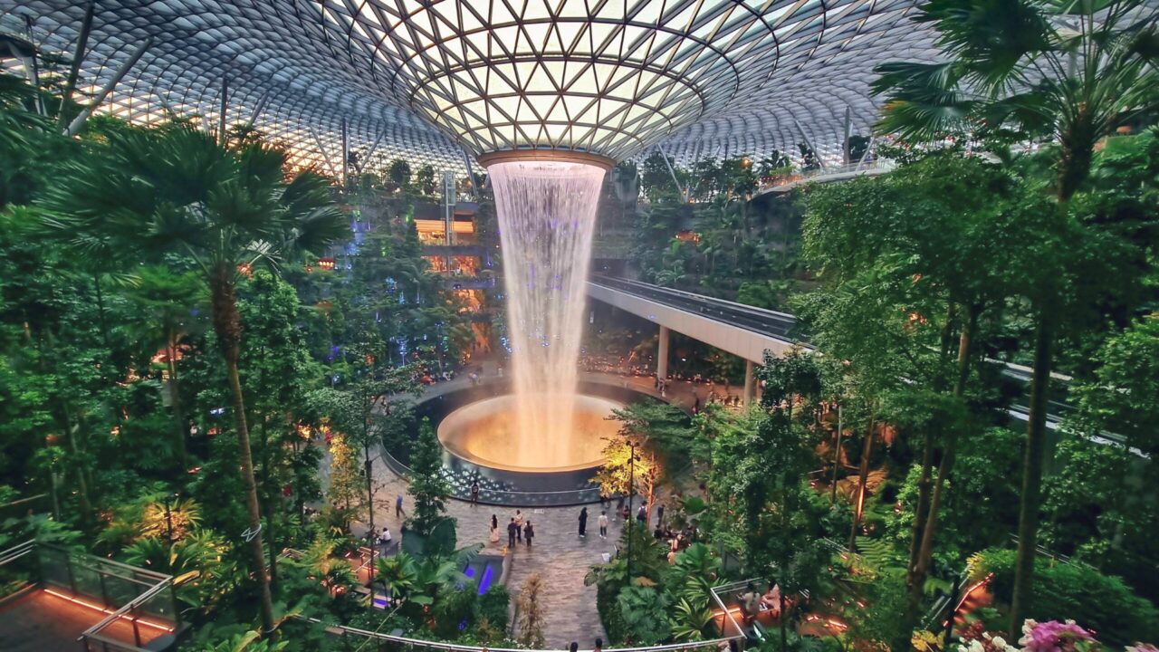 Lista e aeroporteve më të mira në planet për vitin 2025, ja kush kryeson