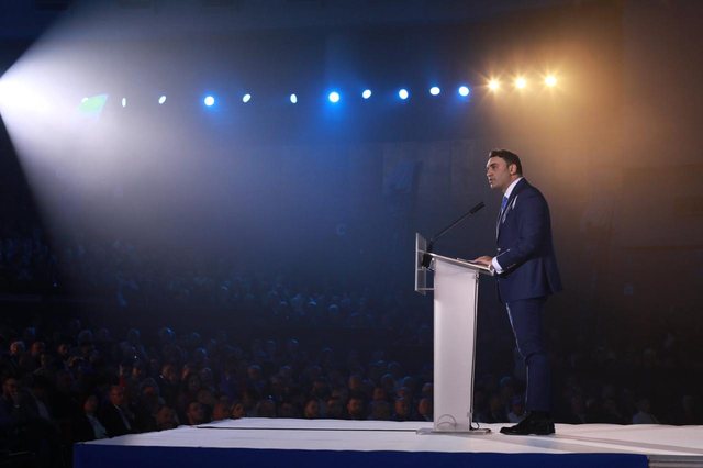 ‘Lubi Balluku gëlltiti 24 mln euro për 1 km rrugë’, Këlliçi: Qeveria Rama po shkatërron Shqipërinë