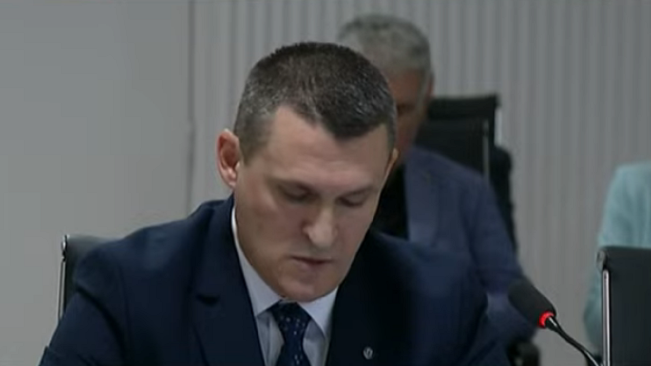 Lufta kundër korrupsionit/ Altin Dumani në KLP: Janë marrë në hetim 33 ish-zyrtarë të lartë