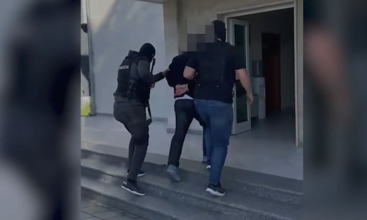 Lushnjë/ I dënuar në Itali me 24 vite burg, arrestohet 57-vjeçari i akuzuar për trafik kokaine