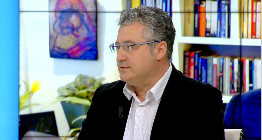 Macron, Starmer dhe “fantazma” elektorale e Lacivitas