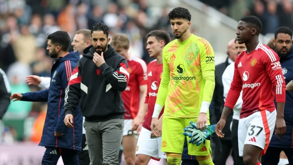 Manchester United regjistron sezonin më të keq në histori, vetëm 38 pikë